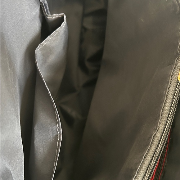 Tommy Hilfiger Women's Geometric Black and Red Shoulder Bag - Picture 13 of 15